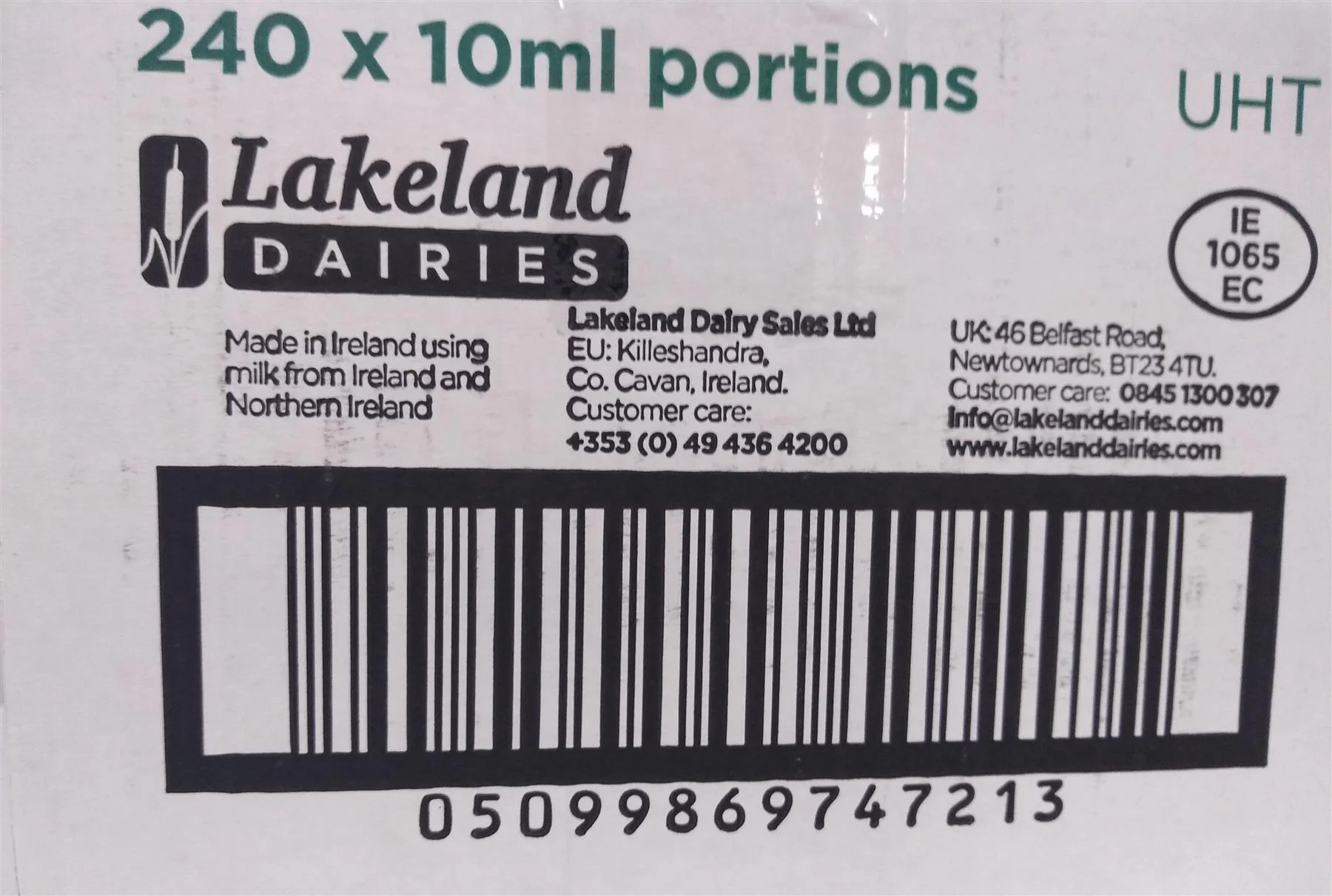 Lakeland Semi Skimmed Milk STICKS 10ml - 720 Sticks - Image 2