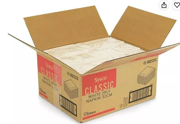 Sysco Classic 2Ply 32cm White Napkins - 3 x 200 - Image 2